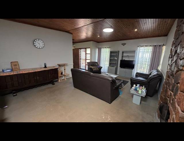 3 BEDROOM HOUSE FOR SALE IN ANNLIN